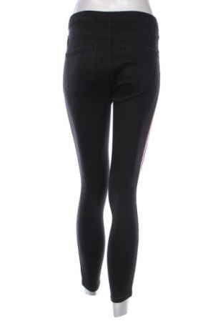 Blugi de femei Zara Trafaluc, Mărime M, Culoare Negru, Preț 38,99 Lei
