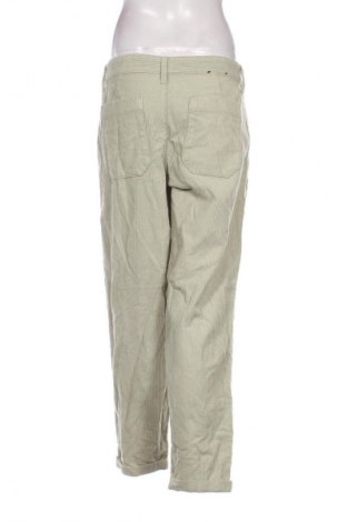 Pantaloni de velvet de femei C&A, Mărime S, Culoare Verde, Preț 29,99 Lei