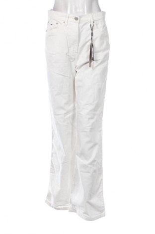 Dámské manšestráky  Tommy Jeans, Velikost M, Barva Bílá, Cena  919,00 Kč