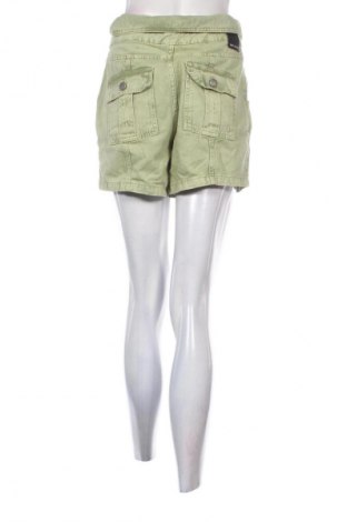 Pantaloni scurți de femei BSB, Mărime S, Culoare Verde, Preț 110,99 Lei