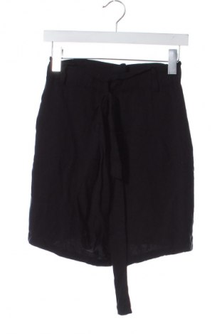 Damen Shorts Beloved, Größe XS, Farbe Schwarz, Preis € 4,99