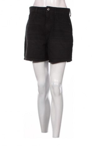 Damskie szorty Zara, Rozmiar M, Kolor Czarny, Cena 35,95 zł