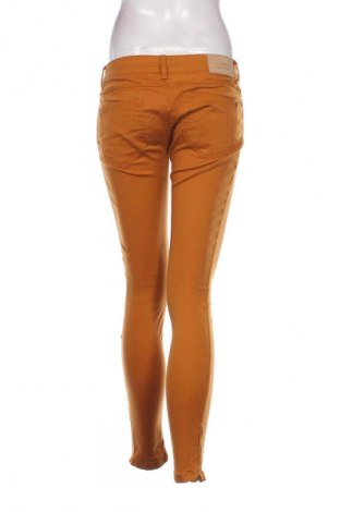 Damenhose Amisu, Größe M, Farbe Gelb, Preis € 5,99