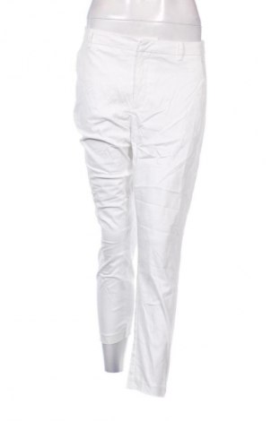 Damenhose B.Young, Größe M, Farbe Weiß, Preis € 9,99