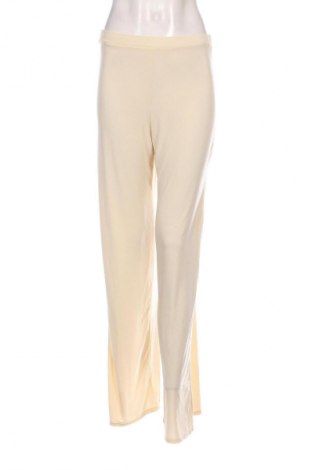 Damenhose Boohoo, Größe M, Farbe Ecru, Preis € 12,99
