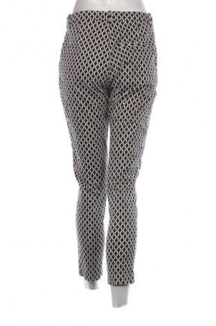 Pantaloni de femei H&M, Mărime M, Culoare Multicolor, Preț 23,99 Lei