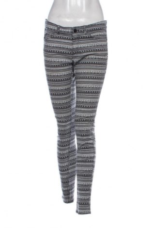 Pantaloni de femei H&M, Mărime M, Culoare Multicolor, Preț 99,74 Lei