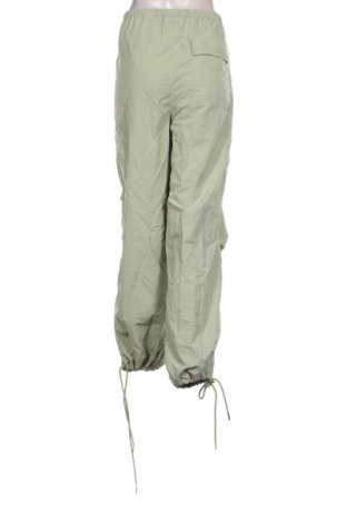 Dámske nohavice H&M Divided, Veľkosť XL, Farba Zelená, Cena  5,95 €