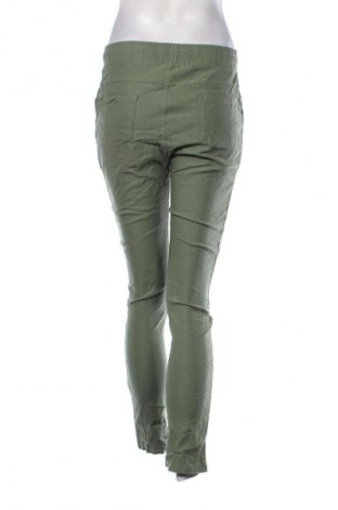 Pantaloni de femei Nice, Mărime M, Culoare Verde, Preț 23,99 Lei