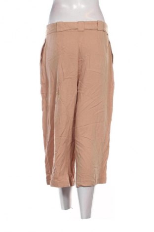 Pantaloni de femei Orsay, Mărime M, Culoare Bej, Preț 74,00 Lei