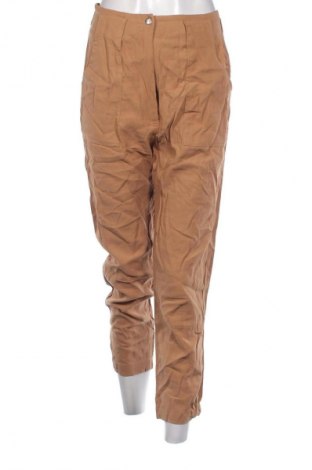 Dámské kalhoty  Pull&Bear, Velikost M, Barva Hnědá, Cena  119,00 Kč