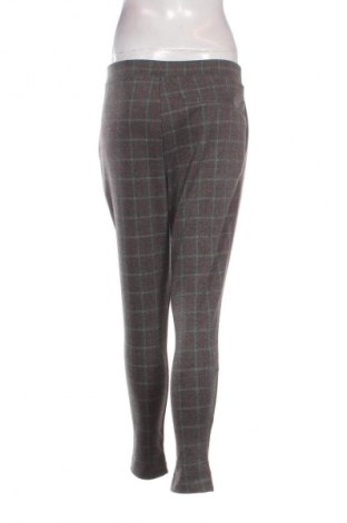 Damskie spodnie Pull&Bear, Rozmiar S, Kolor Kolorowy, Cena 14,99 zł