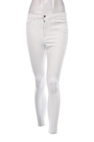 Pantaloni de femei Vero Moda, Mărime S, Culoare Alb, Preț 22,99 Lei
