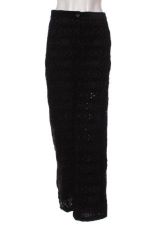 Pantaloni de femei Zara, Mărime XL, Culoare Negru, Preț 104,28 Lei