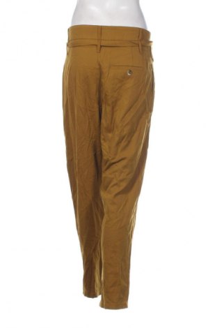 Damskie spodnie Zara Trafaluc, Rozmiar M, Kolor Zielony, Cena 22,99 zł