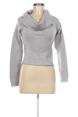 Dámský svetr Bershka, Velikost M, Barva Šedá, Cena  239,00 Kč