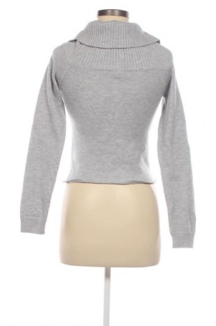 Dámský svetr Bershka, Velikost M, Barva Šedá, Cena  239,00 Kč