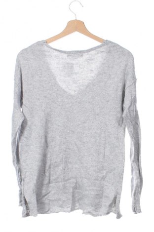Dámský svetr H&M L.O.G.G., Velikost XS, Barva Šedá, Cena  179,00 Kč