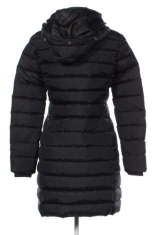 Дамско яке Tommy Jeans, Размер S, Цвят Черен, Цена 384,99 лв.