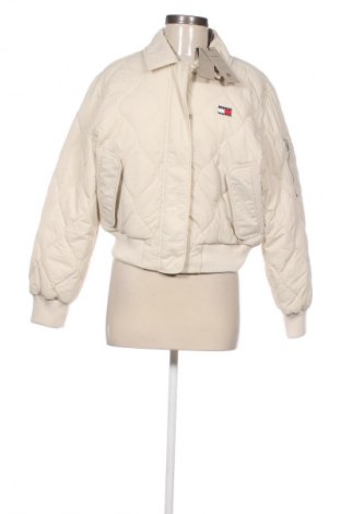 Γυναικείο μπουφάν Tommy Jeans, Μέγεθος M, Χρώμα Εκρού, Τιμή 129,99 €
