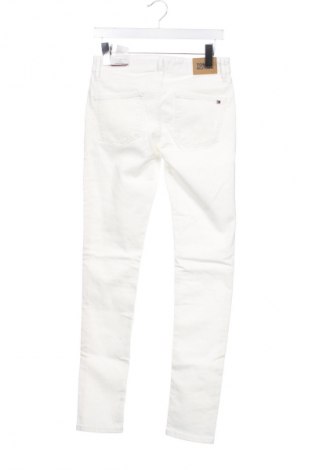 Детски дънки Tommy Hilfiger, Размер 15-18y/ 170-176 см, Цвят Бял, Цена 99,99 лв.