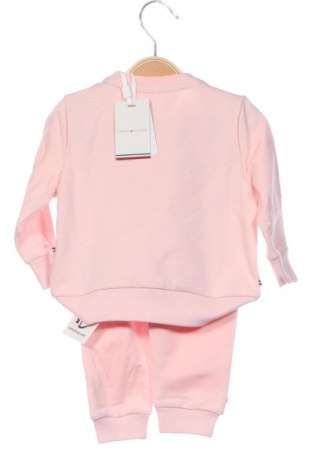 Dětská sportovní souprava Tommy Hilfiger, Velikost 6-9m/ 68-74 cm, Barva Růžová, Cena  2 049,00 Kč