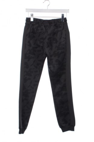 Kinder Sporthose Unbranded, Größe 12-13y/ 158-164 cm, Farbe Mehrfarbig, Preis 27,99 €