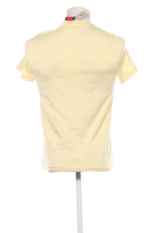 Pánské tričko  Tommy Jeans, Velikost XS, Barva Žlutá, Cena  939,00 Kč