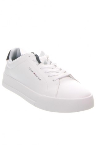 Férfi cipők
 Tommy Hilfiger, Méret 44, Szín Fehér, Ár 35 579 Ft