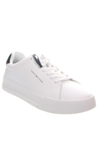 Férfi cipők
 Tommy Hilfiger, Méret 45, Szín Fehér, Ár 37 849 Ft