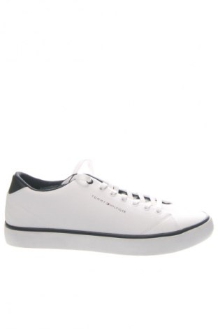 Férfi cipők
 Tommy Hilfiger, Méret 45, Szín Fehér, Ár 58 089 Ft