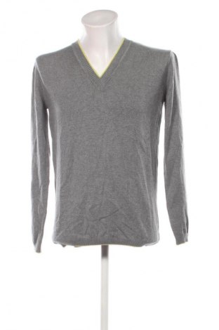 Herrenpullover Unbranded, Größe L, Farbe Grau, Preis € 9,99