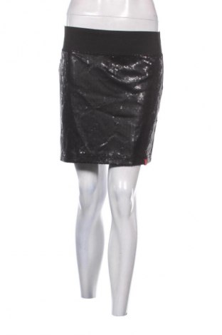 Φούστα Edc By Esprit, Μέγεθος M, Χρώμα Μαύρο, Τιμή 5,99 €