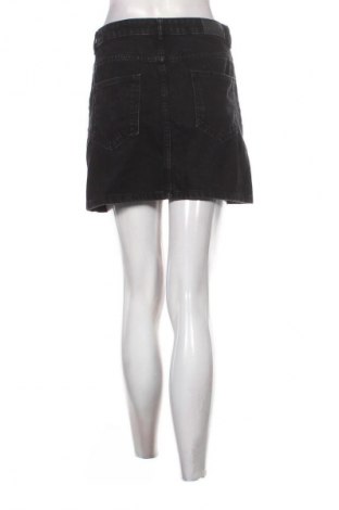 Rock Sinsay, Größe M, Farbe Schwarz, Preis 7,73 €