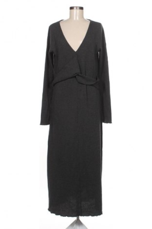 Rochie ASOS, Mărime XL, Culoare Gri, Preț 229,85 Lei