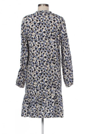 Kleid B.Young, Größe M, Farbe Mehrfarbig, Preis 23,99 €