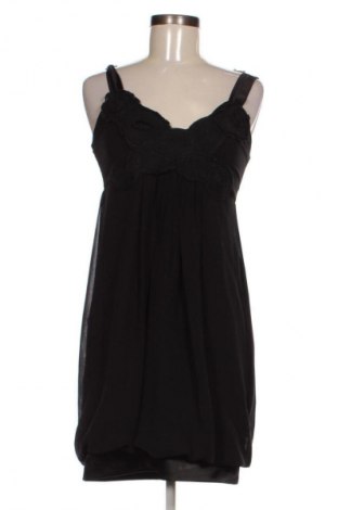Sukienka Bershka, Rozmiar S, Kolor Czarny, Cena 76,99 zł
