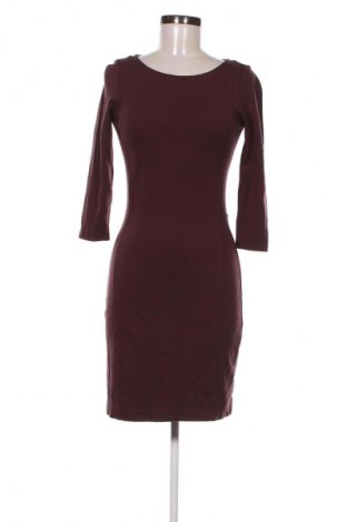 Sukienka Filippa K, Rozmiar S, Kolor Czerwony, Cena 189,99 zł