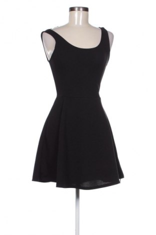 Šaty  H&M Divided, Velikost S, Barva Černá, Cena  329,00 Kč
