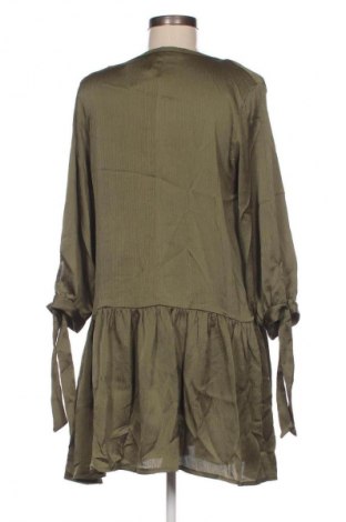 Φόρεμα Le Sample, Μέγεθος M, Χρώμα Πράσινο, Τιμή 10,99 €
