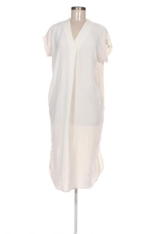 Rochie NEW COLLECTION, Mărime L, Culoare Alb, Preț 124,68 Lei