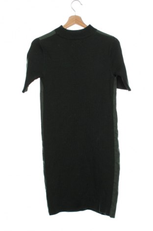Φόρεμα Numph, Μέγεθος XS, Χρώμα Πράσινο, Τιμή 17,99 €