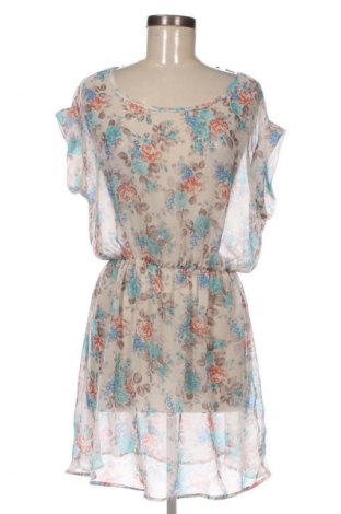 Φόρεμα Pink Woman, Μέγεθος XL, Χρώμα Πολύχρωμο, Τιμή 6,99 €