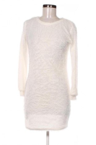 Ruha Unbranded, Méret S, Szín Fehér, Ár 2 000 Ft