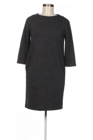 Rochie Uniqlo, Mărime M, Culoare Gri, Preț 31,99 Lei