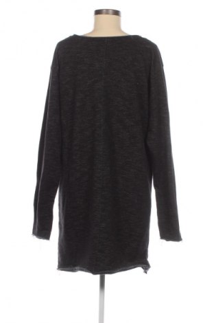 Šaty  Urban Classics, Velikost XXL, Barva Vícebarevné, Cena  169,00 Kč