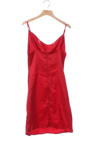 Рокля Urban Outfitters, Размер XS, Цвят Червен, Цена 25,99 лв.