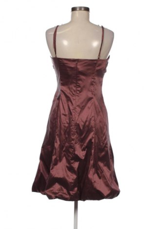 Φόρεμα Vera Mont, Μέγεθος M, Χρώμα Ρόζ , Τιμή 24,99 €