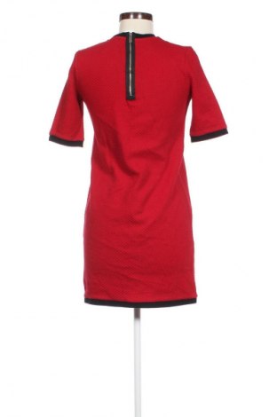 Φόρεμα Zara Trafaluc, Μέγεθος S, Χρώμα Κόκκινο, Τιμή 7,99 €