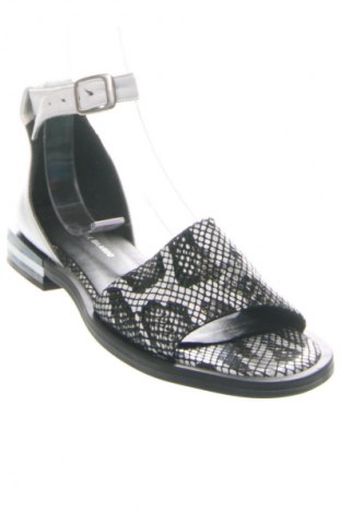 Sandalen Daniele Gilardo, Größe 37, Farbe Mehrfarbig, Preis 28,13 €
